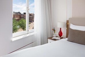 Deluxe Room, Canal View