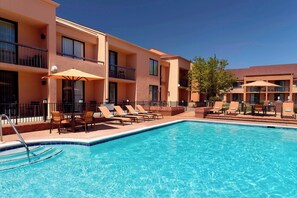 Seasonal outdoor pool