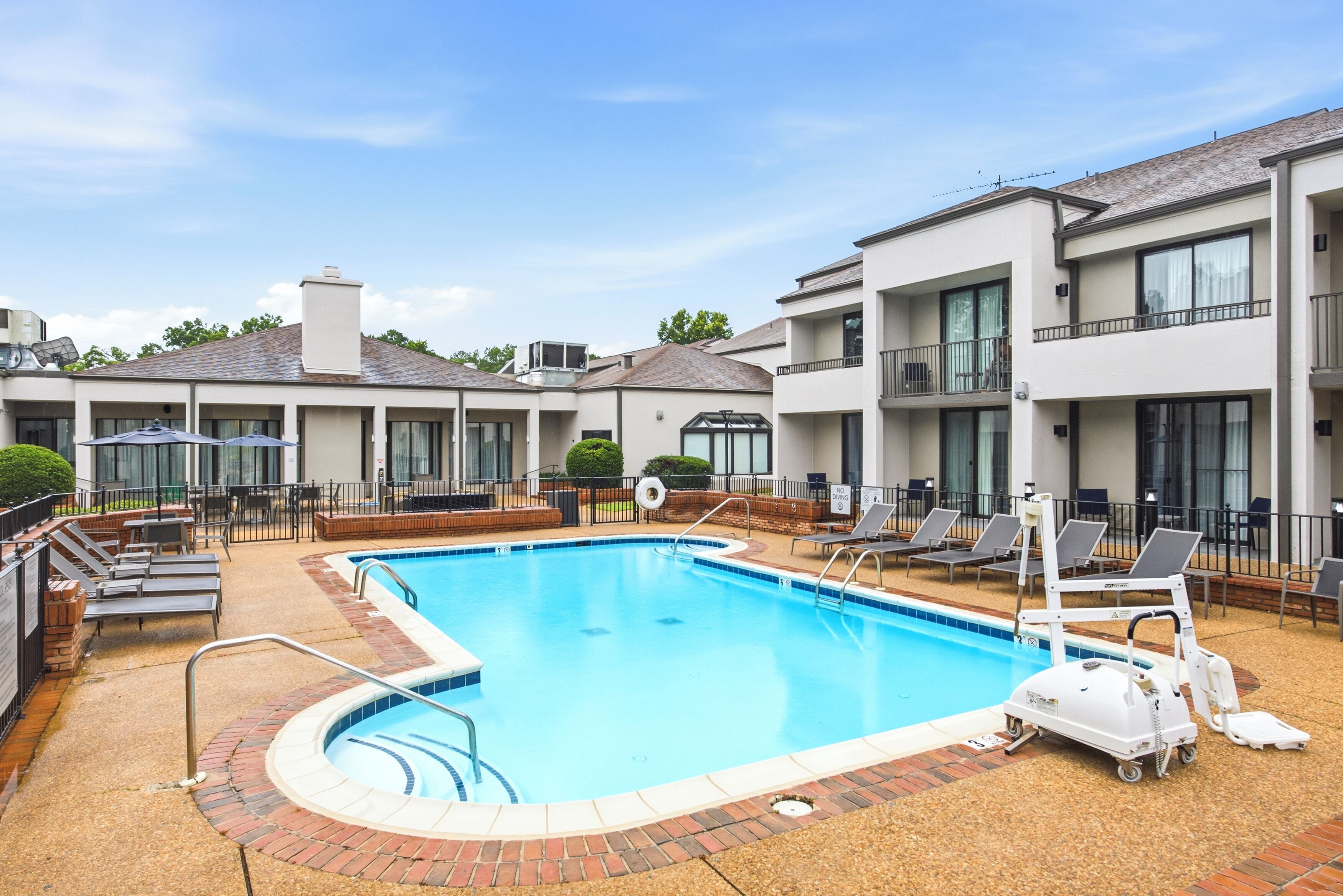 Seasonal outdoor pool