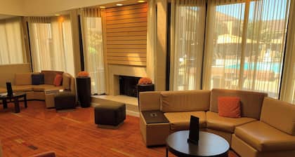 Courtyard by Marriott Columbus