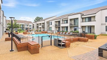 Seasonal outdoor pool