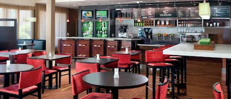 Breakfast and dinner served