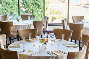 Restaurant - Hilton Charlotte University Place (Charlotte)
