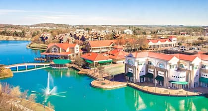 Hilton Charlotte University Place