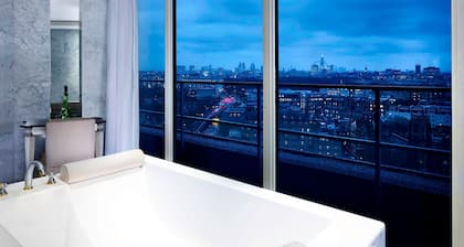 The Park Tower Knightsbridge, A Luxury Collection Hotel