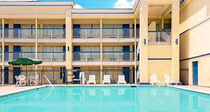 Knights Inn Shreveport