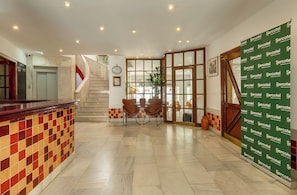 Reception - Hotel Sercotel Puerto de Santa María (El Puerto de Santa Maria)