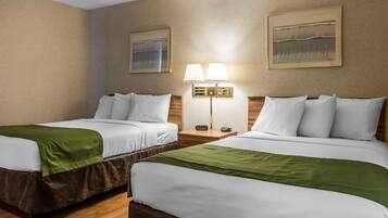 高級寢具、書桌、遮光窗簾/窗簾、熨斗/熨衫板