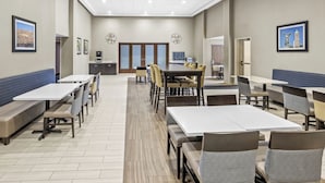 Desayuno continental incluido todos los días