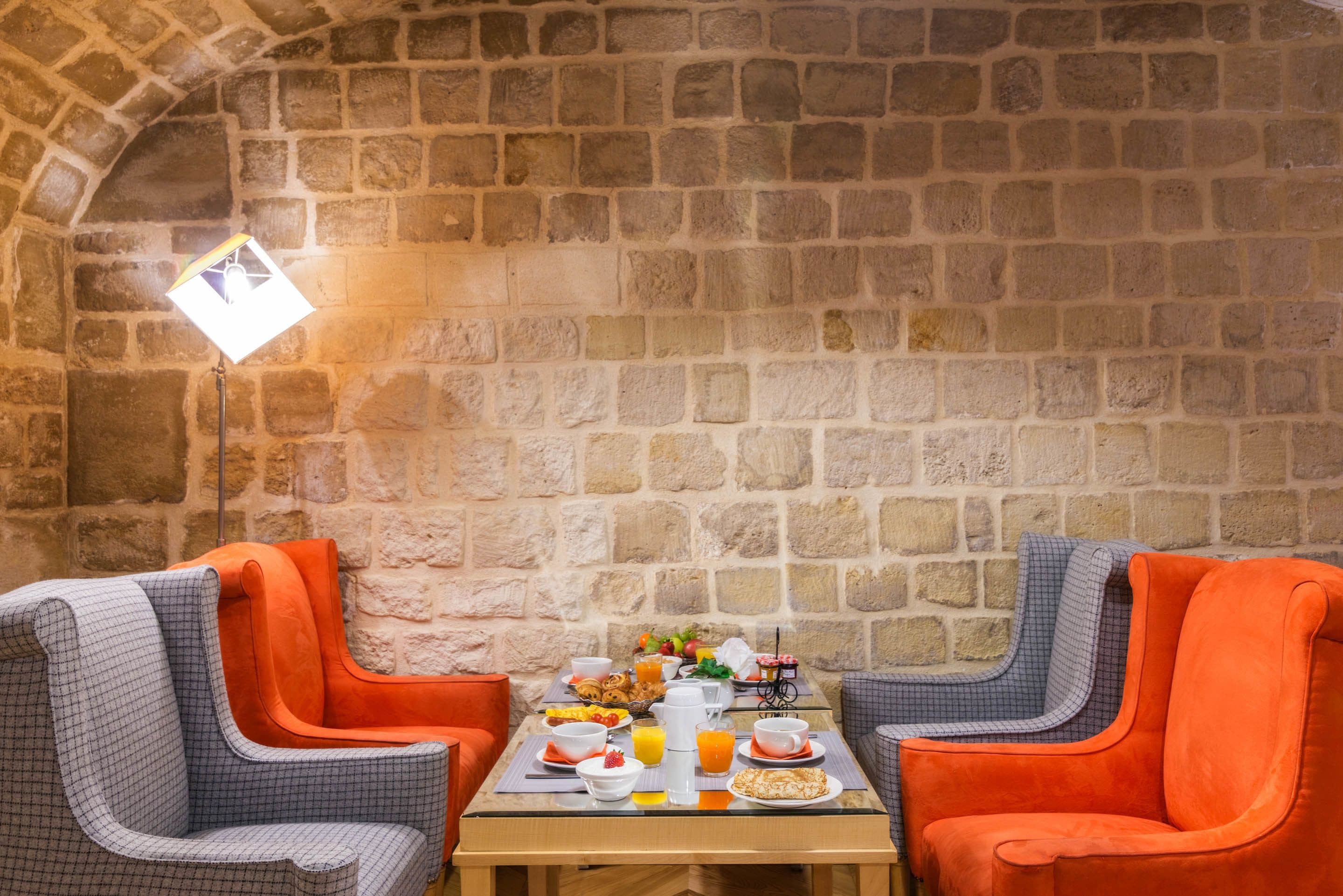 daily buffet breakfast (eur 14 per person)