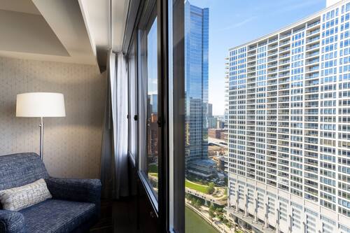 Premium Room, 2 Queen Beds, Accessible, City View (Mobility, Accessible Tub)