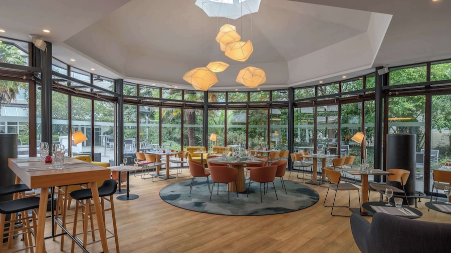 DoubleTree by Hilton Paris Bougival
