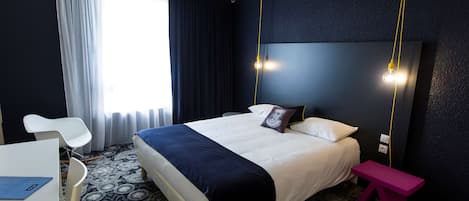 Superior Room, 1 Double Bed | Premium bedding, individually furnished, blackout drapes, soundproofing