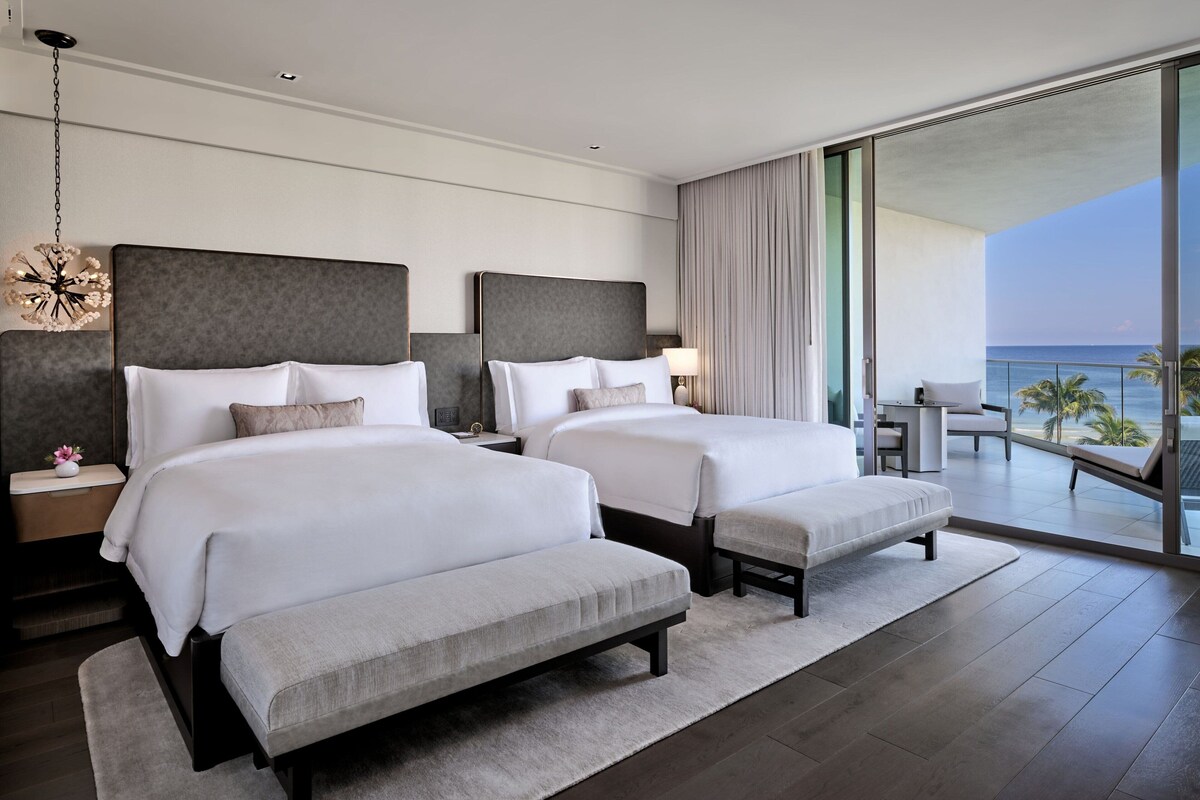 Minibar, in-room safe, blackout drapes, high-speed internet