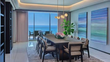 Presidential Suite, 3 Bedrooms, Oceanfront | Minibar, in-room safe, blackout drapes, Internet