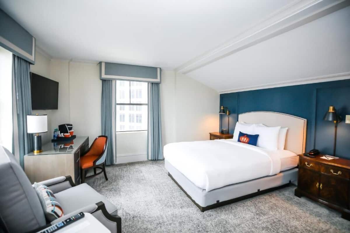 Egyptian cotton sheets, premium bedding, desk, laptop workspace