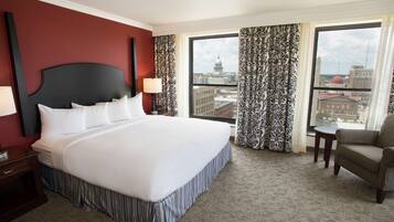 Room, 1 King Bed, City View, Corner | Premium bedding, down comforters, pillowtop beds, in-room safe