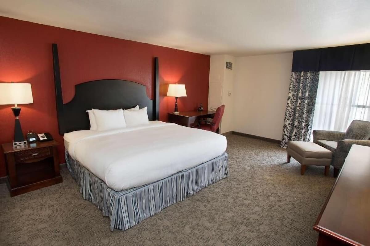 Premium bedding, down duvets, pillow-top beds, in-room safe