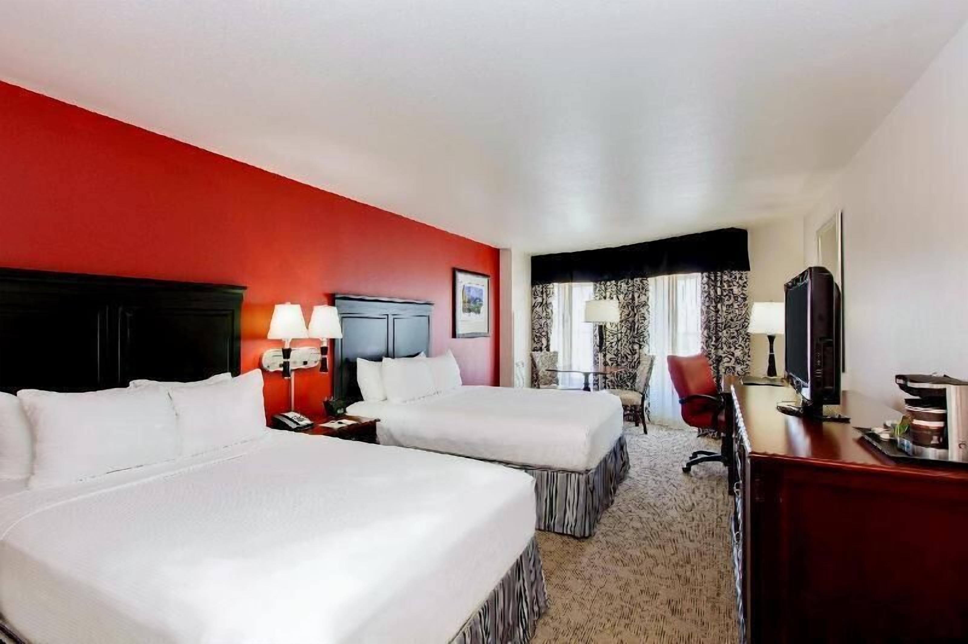 Premium bedding, down comforters, pillowtop beds, in-room safe