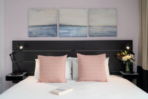 高級寢具、房內夾萬、獨特設計、獨特裝修