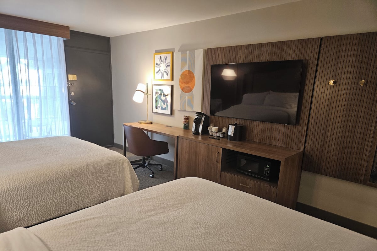 Standard Room, 2 Double Beds, Balcony, Pool View