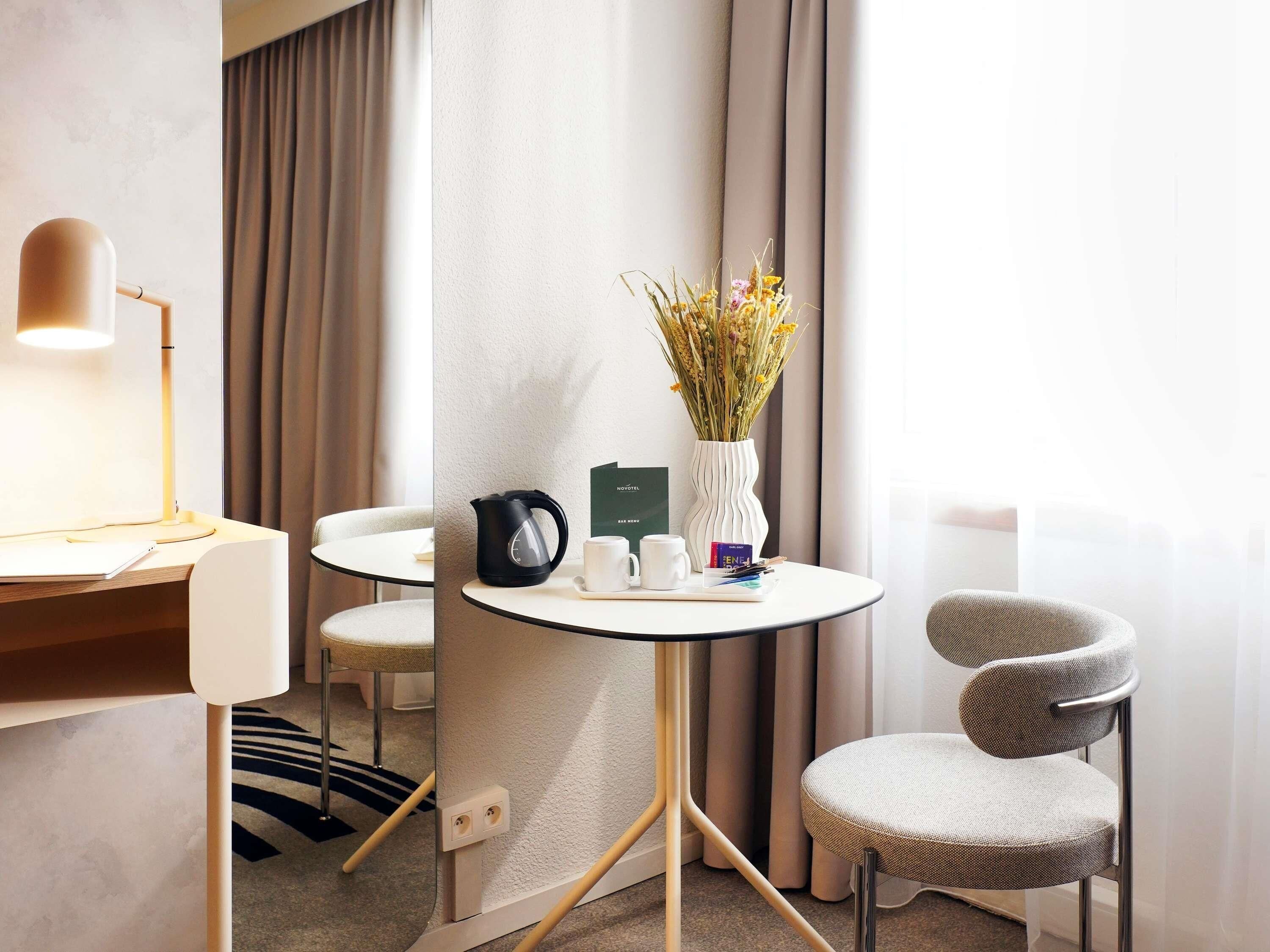 Superior Room, 1 Double Bed with Sofa bed | In-room safe, individually furnished, desk, laptop workspace