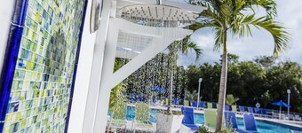 Ocean Pointe Suites at Key Largo