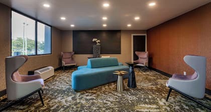Comfort Inn & Suites Nashville Downtown â Stadium