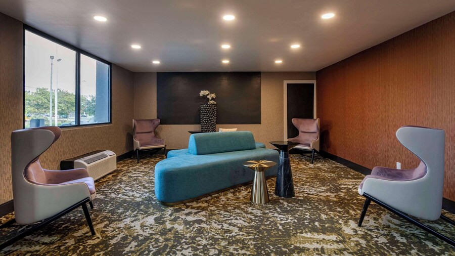 Comfort Inn & Suites Nashville Downtown – Stadium