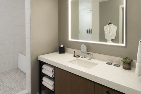 The Westin Indianapolis - Image 89