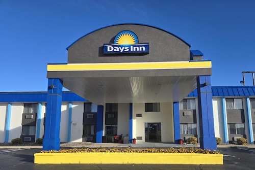 Days Inn by Wyndham Portage/Cascade Mountain area