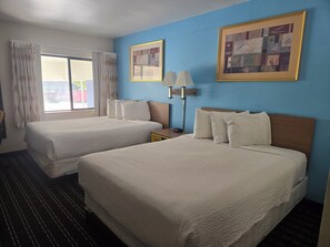2 Queen Beds, No Elevator, Non-Smoking