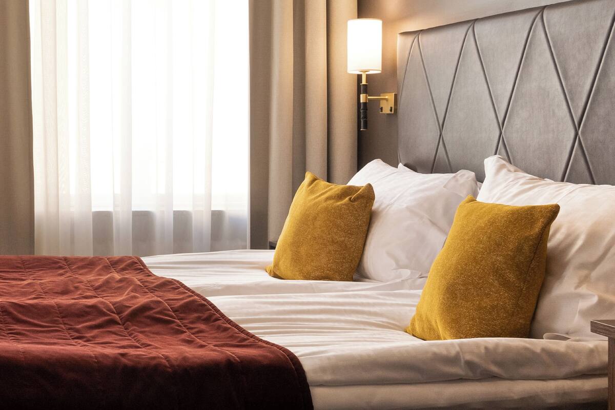 Superior Double - Lilla Hotellet | 低刺激性寝具、ミニバー、セーフティボックス (室内)、デスク