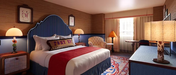 Egyptian cotton sheets, premium bedding, in-room safe, desk