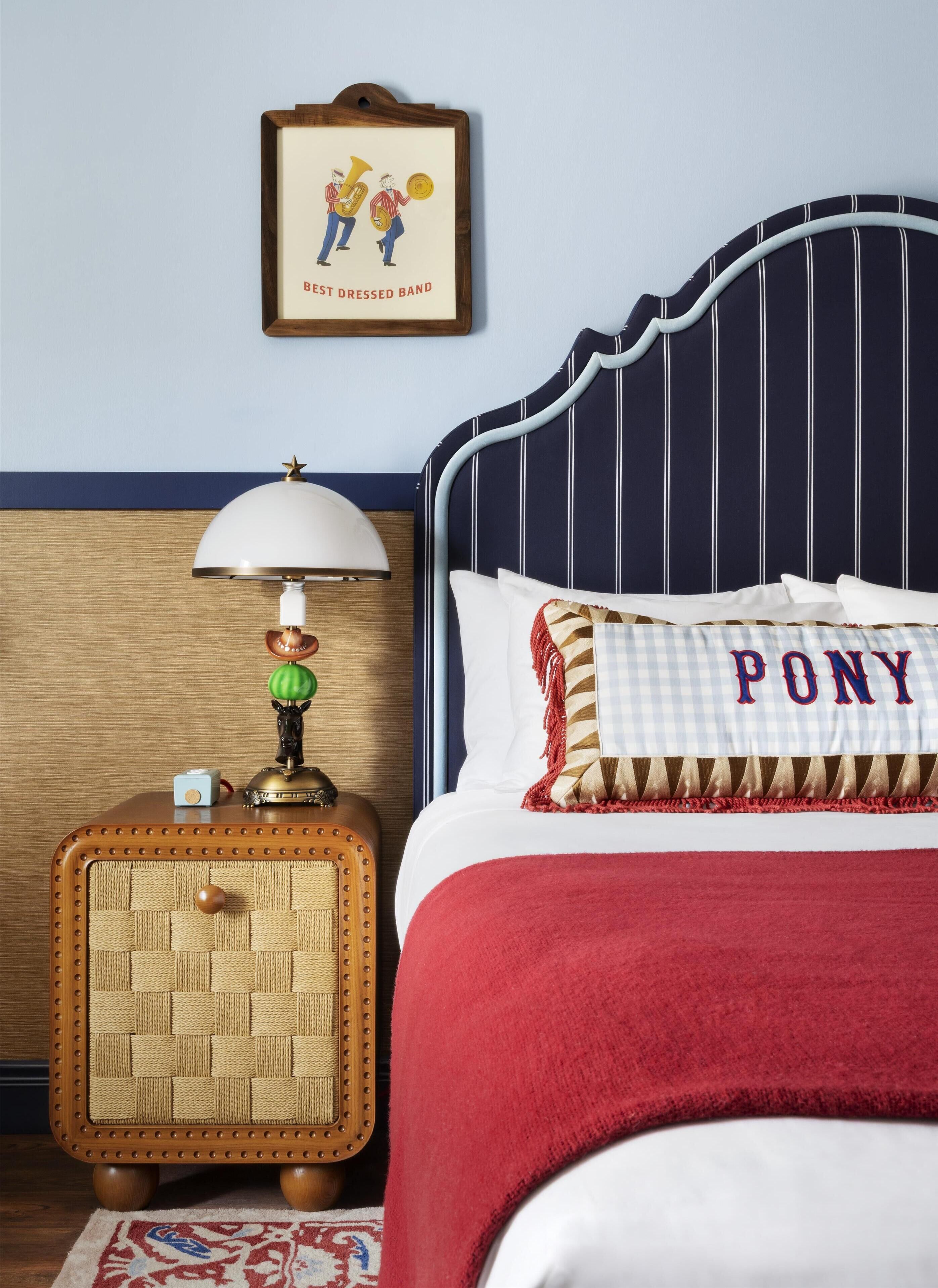 Sengetøy i egyptisk bomull, sengetøy av topp kvalitet og safe på rommet