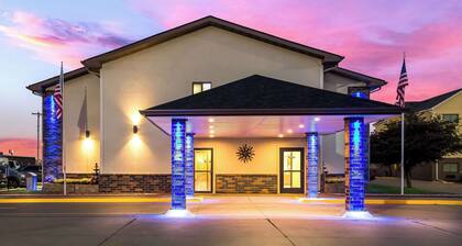 Quality Inn Galesburg near US Highway 34 and I-74