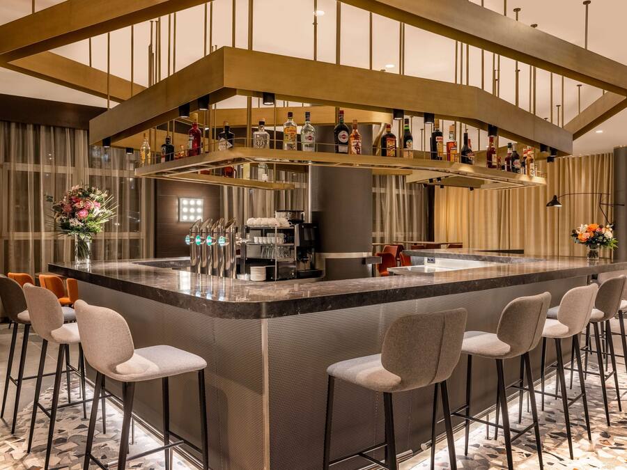 Bar (en la propiedad)