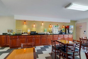 Café da manhã continental grátis todos os dias