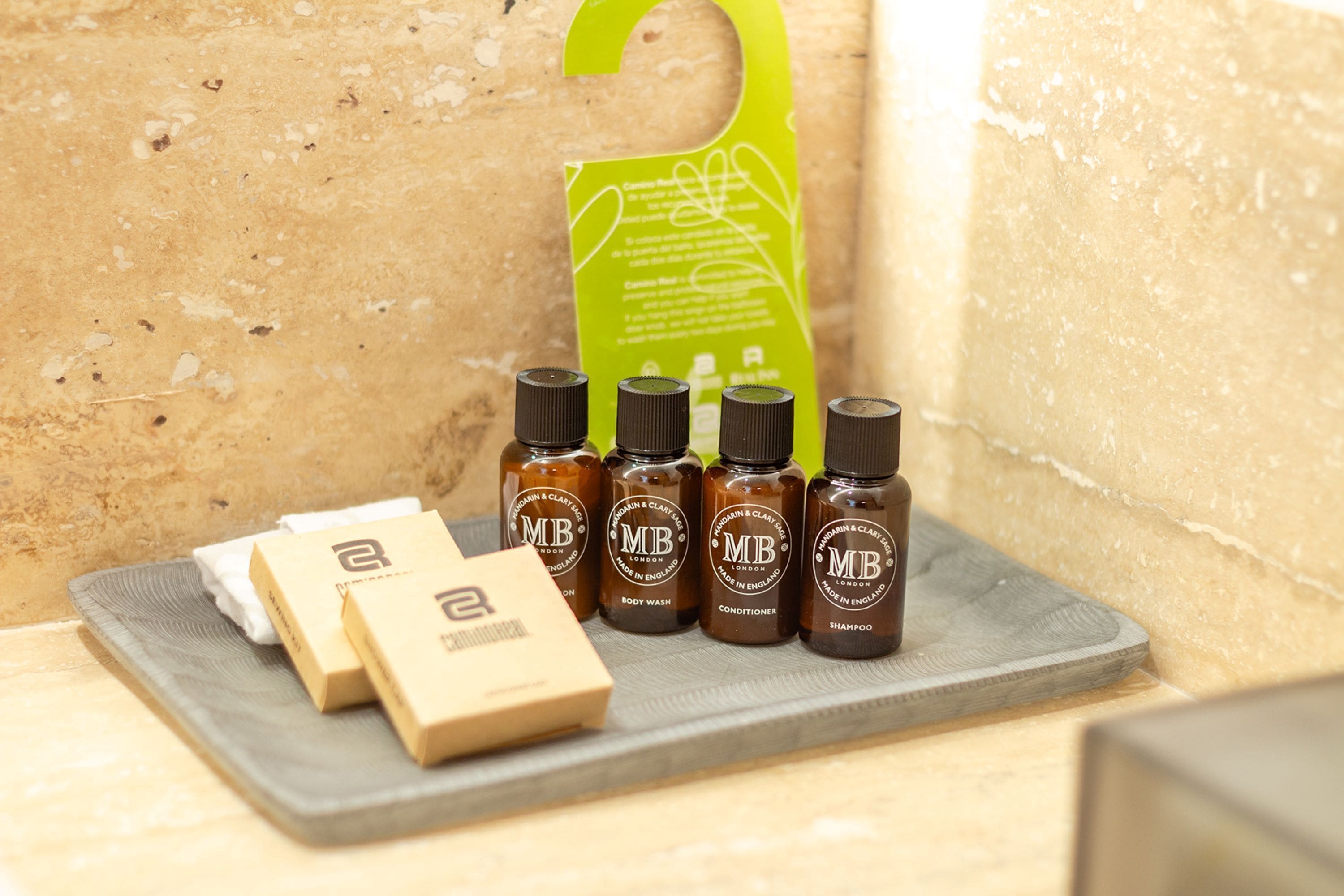 shower, rainfall showerhead, free toiletries, hair dryer