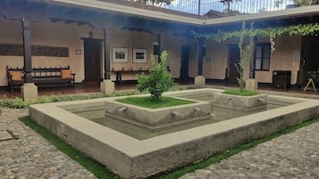 Deluxe 1 Queen | Blick auf den Garten