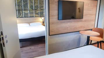 Select Comfort beds, in-room safe, desk, soundproofing