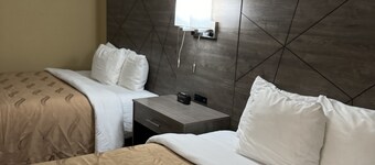 Quality Inn near I-72 and Hwy 51