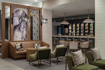 Renaissance Chicago North Shore Hotel