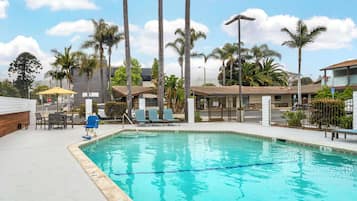 Udendørs pool