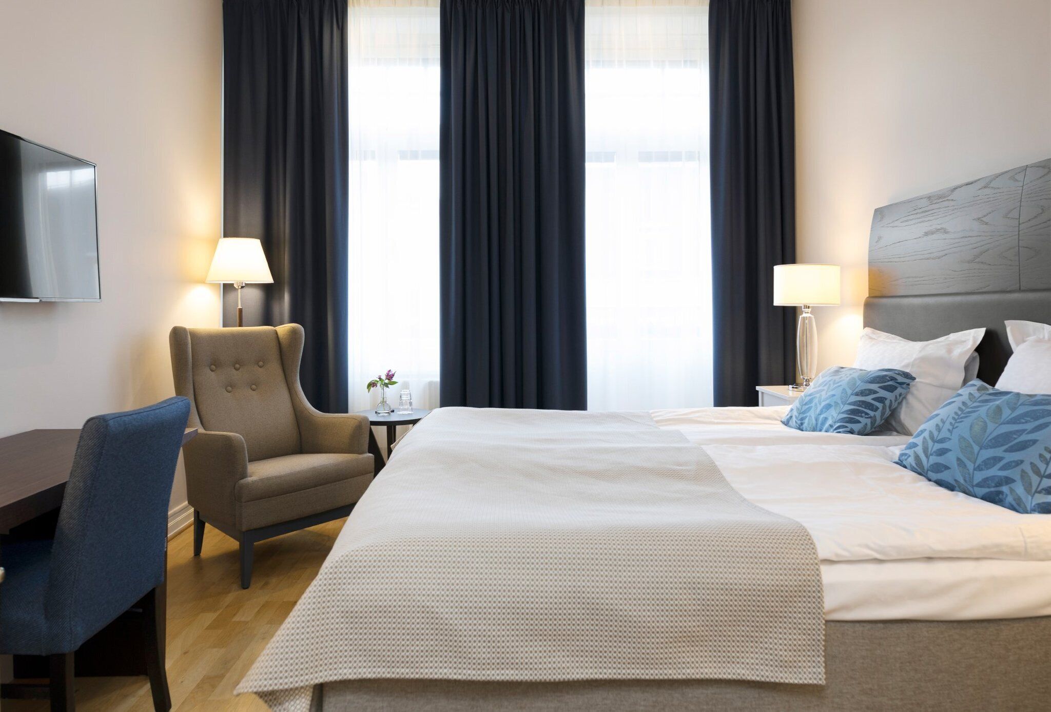 1 bedroom, in-room safe, individually decorated, individually furnished