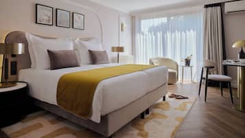 In-room safe, desk, laptop workspace, blackout drapes