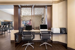 Business center - Best Western Escondido Hotel (Escondido)