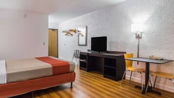 Blackout drapes, free WiFi, bed sheets