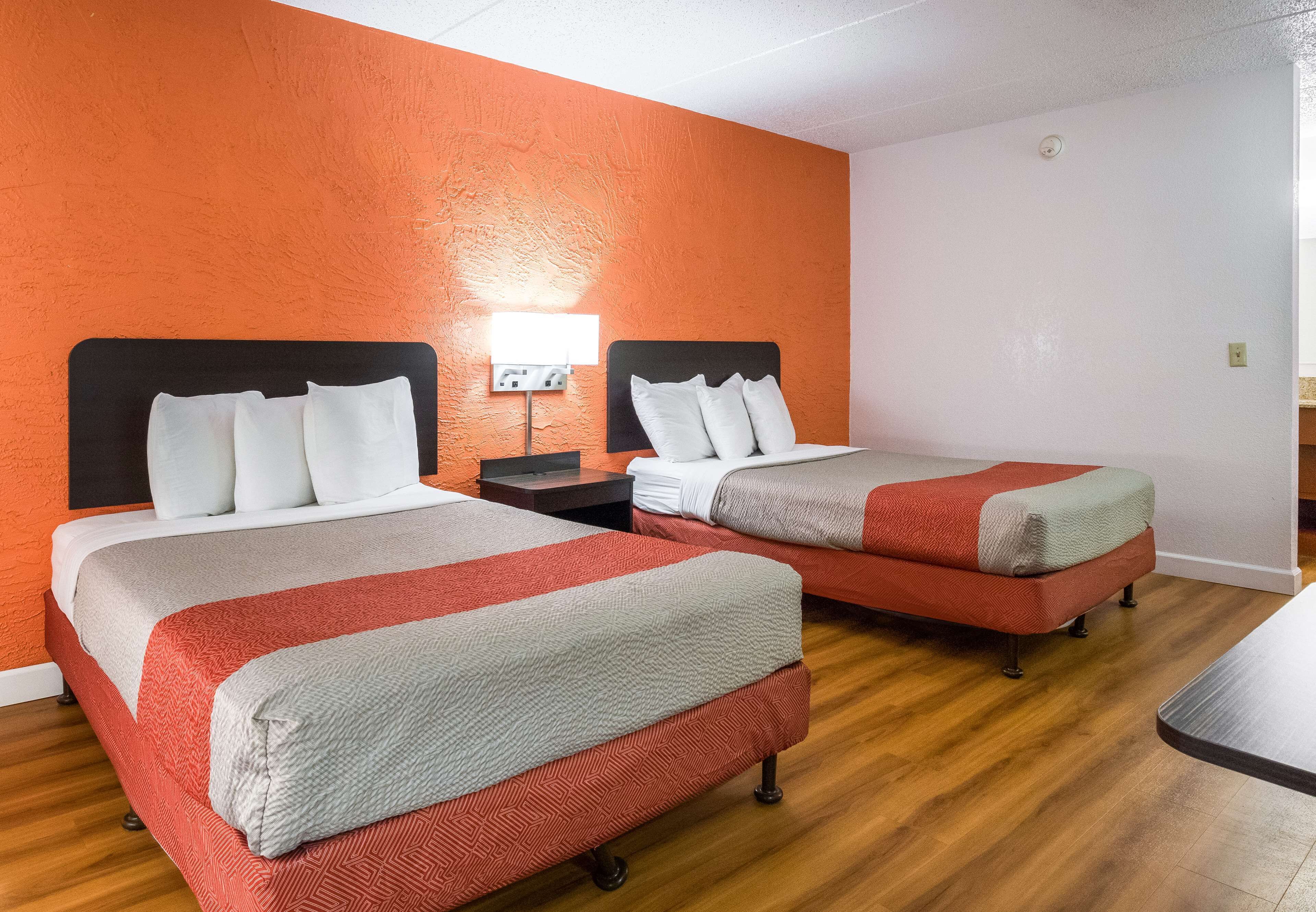 Photo - Motel 6-Prospect Heights, IL