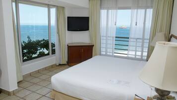 Suite junior, 1 cama King size, vista al océano | Vista desde la habitación